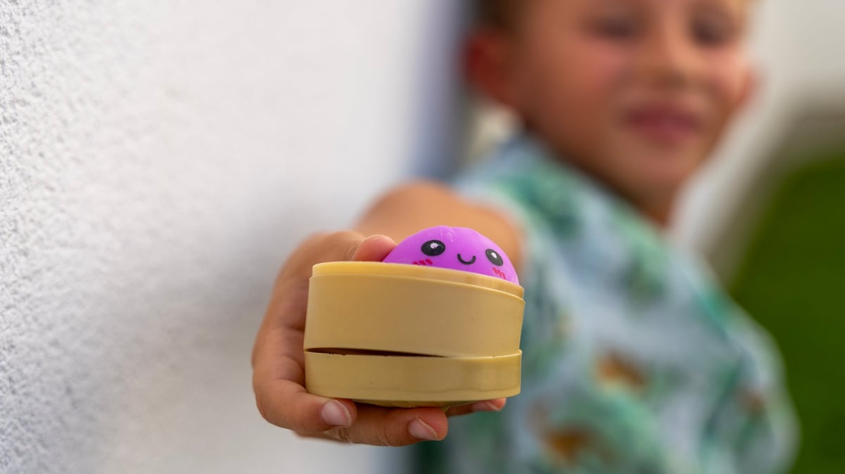 Grape Jelly Cloud squishy toy